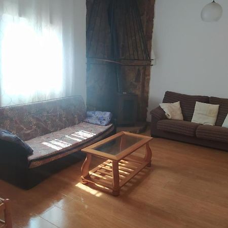 Вилла Casa En Мира Экстерьер фото